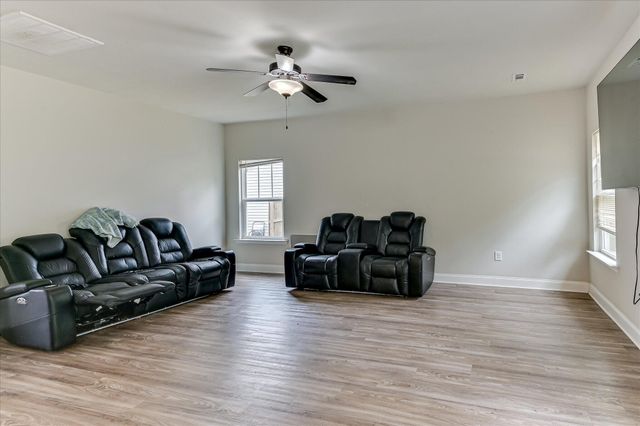 142 Copperfield Drive, Trenton, SC 29847