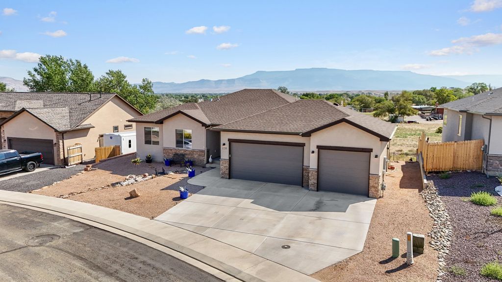 120 Dry Creek Court, Grand Junction, CO 81503