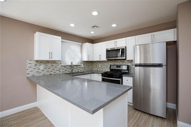 5058 South Rainbow Boulevard 102, Las Vegas, NV 89118