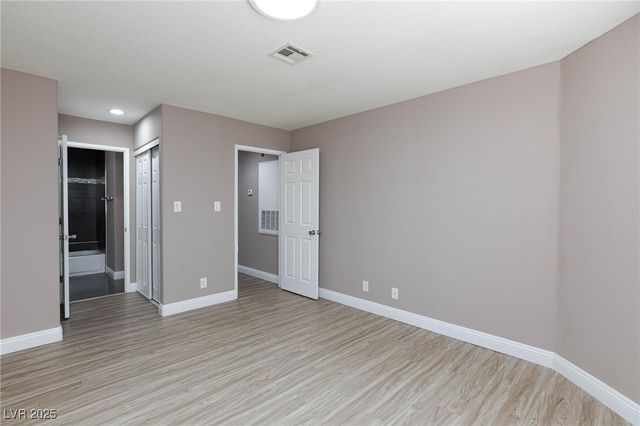 5058 South Rainbow Boulevard 102, Las Vegas, NV 89118