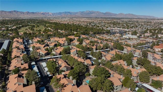 5058 South Rainbow Boulevard 102, Las Vegas, NV 89118