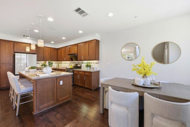 180 Currlin Circle, Milpitas, CA 95035