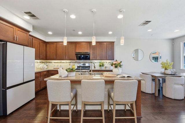 180 Currlin Circle, Milpitas, CA 95035