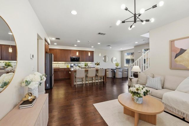 180 Currlin Circle, Milpitas, CA 95035