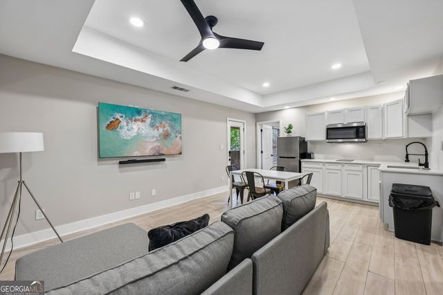 1896 Fox Chapel Drive SE, Smyrna, GA 30080