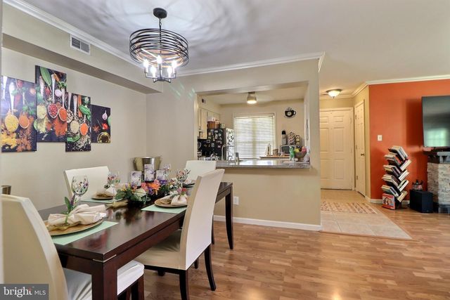 1807-A SEDGEFIELD DR, Mount Laurel, NJ 08054