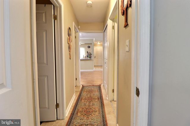 1807-A SEDGEFIELD DR, Mount Laurel, NJ 08054