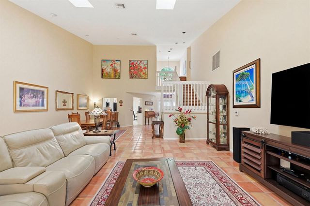 4115 Carriage Drive P2, Pompano Beach, FL 33069