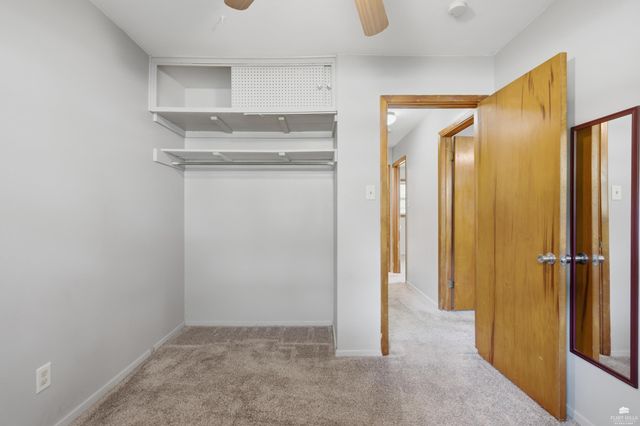 2038 College View, Manhattan, KS 66502