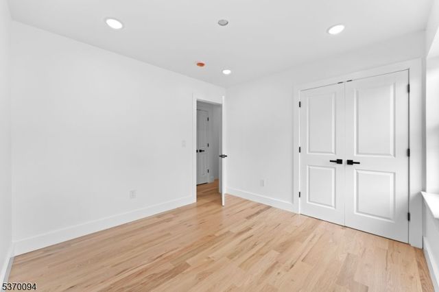 11 S 17Th St, East Orange City, NJ 07018