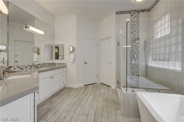 457 Indigo Springs Street, Henderson, NV 89014