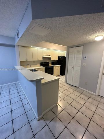 8600 SW 212th St 105, Cutler Bay, FL 33189