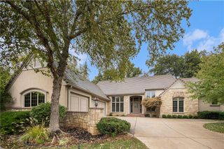 11348 El Monte Court, Leawood, KS 66211