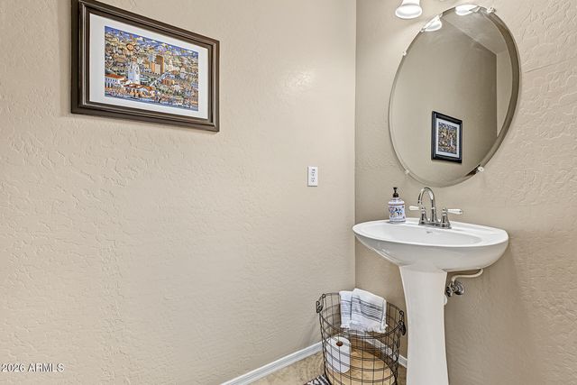 10160 E ISLETA Avenue, Mesa, AZ 85209