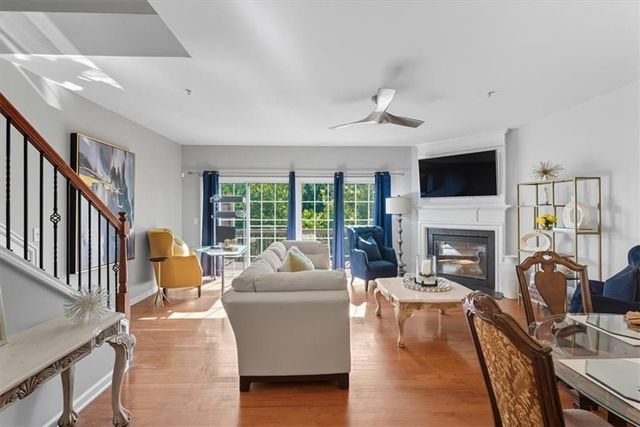 205 Balaban Circle, Woodstock, GA 30188