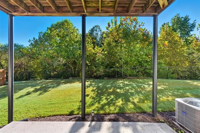 205 Balaban Circle, Woodstock, GA 30188