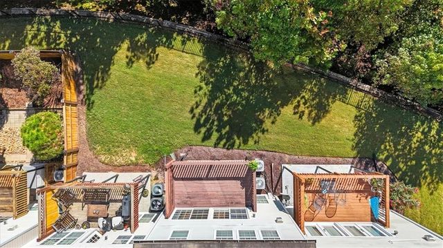 205 Balaban Circle, Woodstock, GA 30188