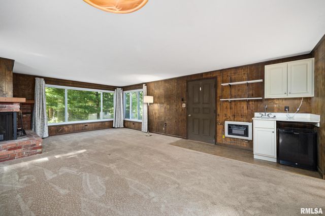 125 DEVRON Circle, East Peoria, IL 61611