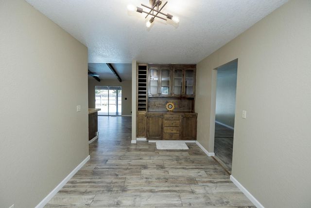 605 W Union, Modesto, CA 95356
