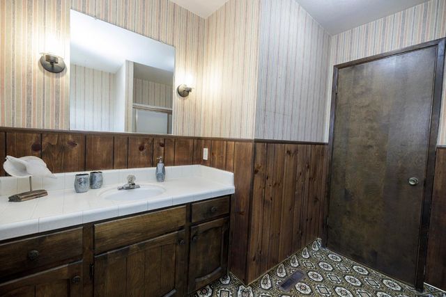 605 W Union, Modesto, CA 95356