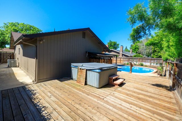 605 W Union, Modesto, CA 95356