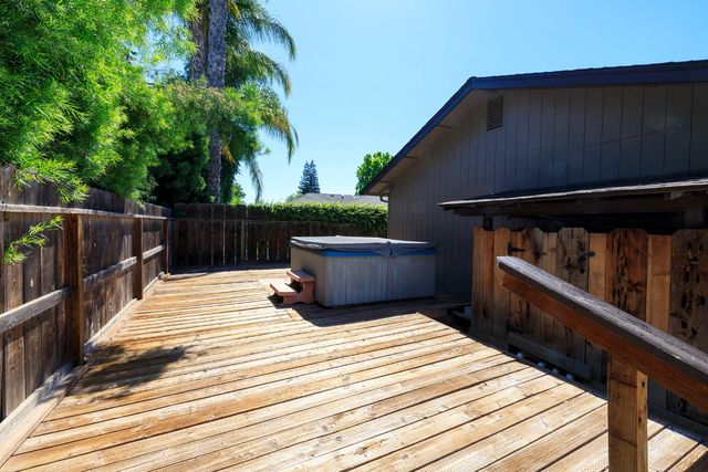 605 W Union, Modesto, CA 95356