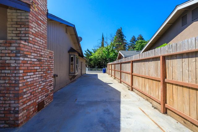 605 W Union, Modesto, CA 95356
