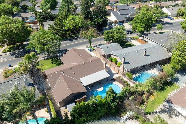 605 W Union, Modesto, CA 95356