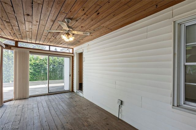 1016 Lander Road, Highland Heights, OH 44143