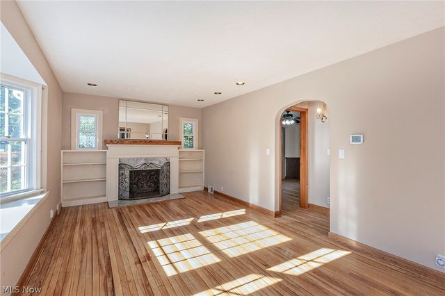 1016 Lander Road, Highland Heights, OH 44143