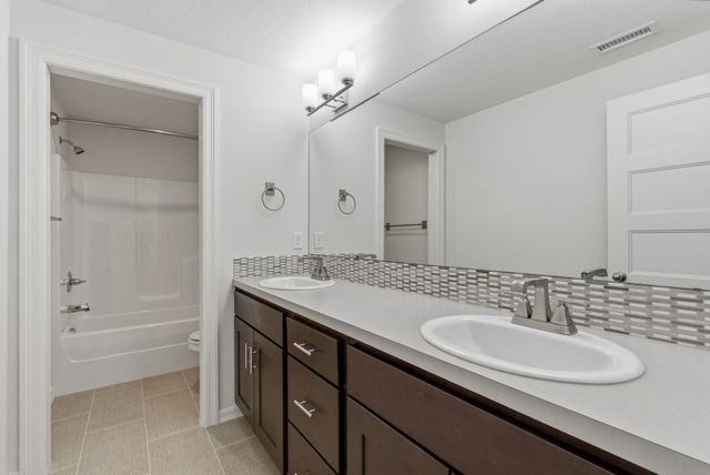 1819 N Split Rail St, Wichita, KS 67230
