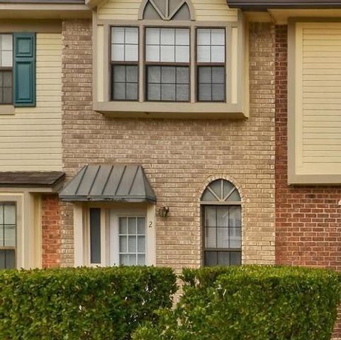 202 S College ST 3, Georgetown, TX 78626