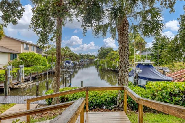 6642 SCHOONER BAY CIRCLE 6642, Sarasota, FL 34231
