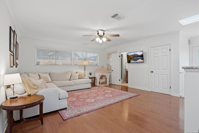 357 TUTTLE RD, Terrell Hills, TX 78209