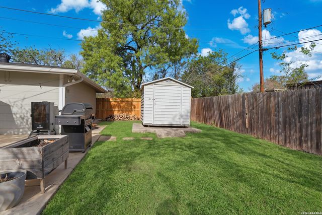 357 TUTTLE RD, Terrell Hills, TX 78209