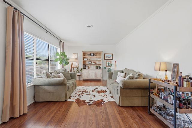 357 TUTTLE RD, Terrell Hills, TX 78209