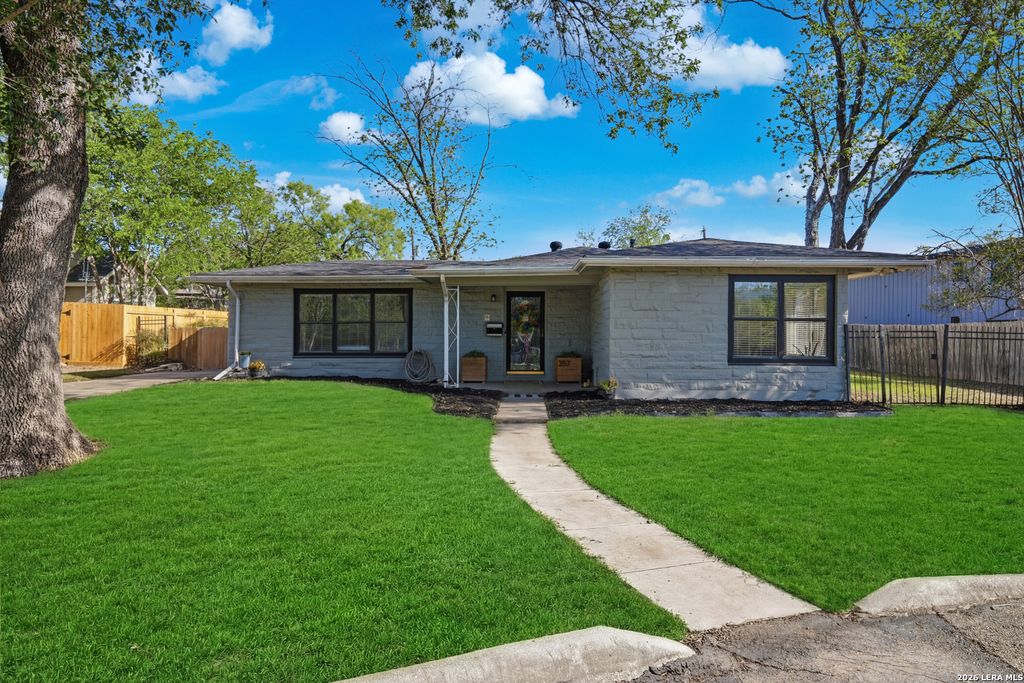 357 TUTTLE RD, Terrell Hills, TX 78209