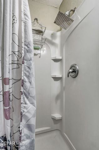 9605 MONTWOOD Drive, El Paso, TX 79925