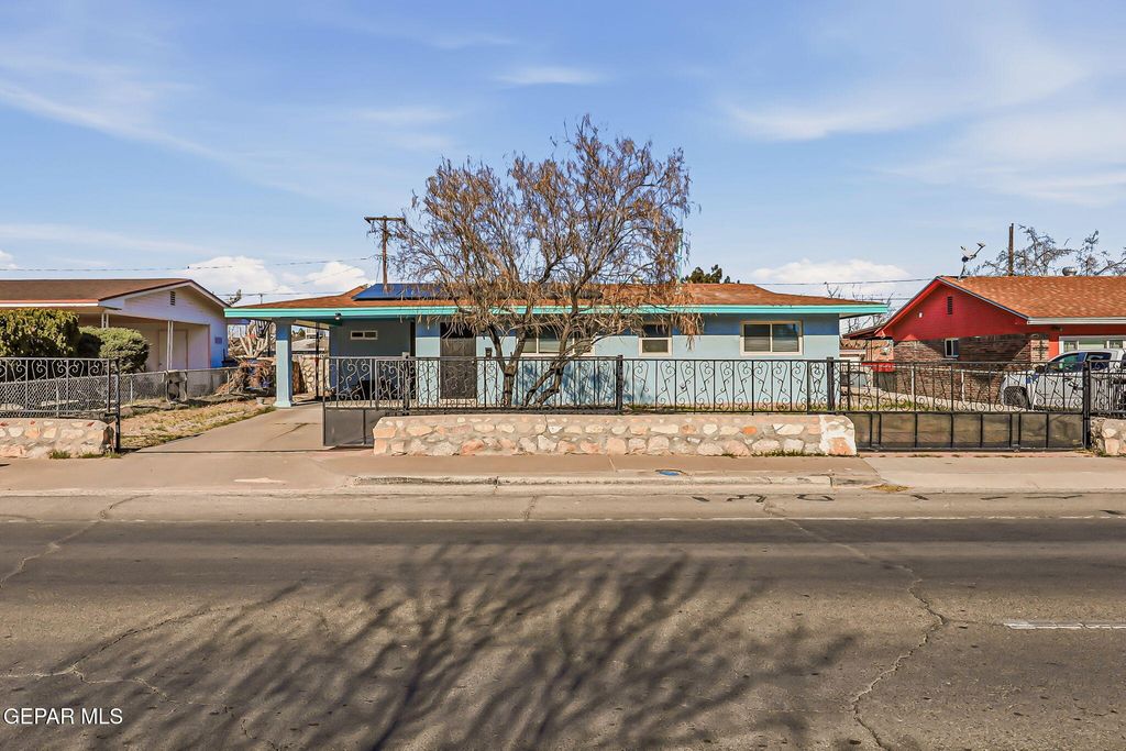 9605 MONTWOOD Drive, El Paso, TX 79925