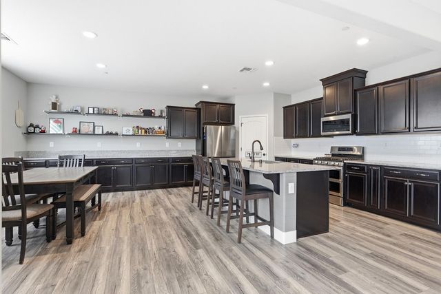 1655 Dedini Ln, Ripon, CA 95366