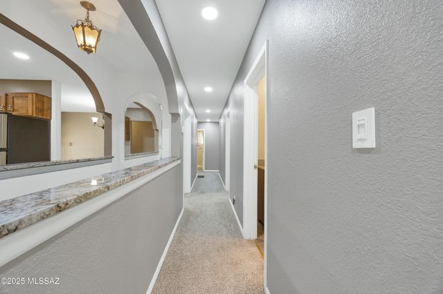 1115 W Giaconda Way, Tucson, AZ 85704