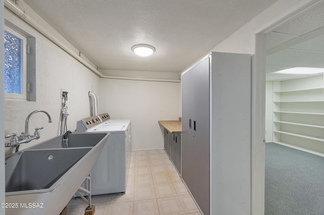 1115 W Giaconda Way, Tucson, AZ 85704