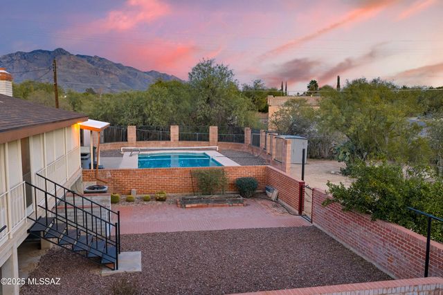 1115 W Giaconda Way, Tucson, AZ 85704