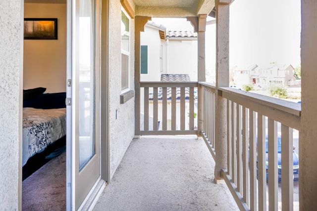611 N Cattail Court, Fresno, CA 93727