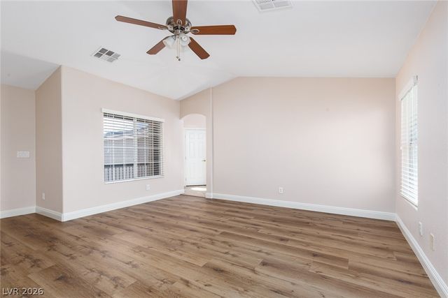 5163 Tunnel Falls Drive, Las Vegas, NV 89141