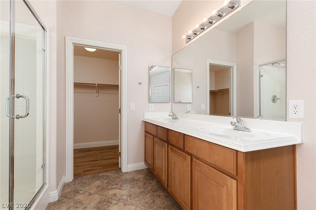 5163 Tunnel Falls Drive, Las Vegas, NV 89141