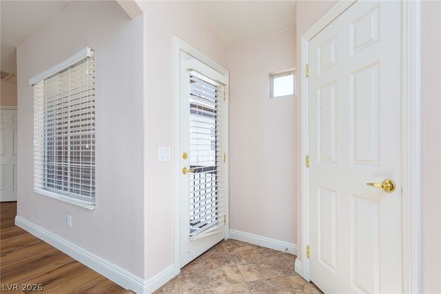 5163 Tunnel Falls Drive, Las Vegas, NV 89141