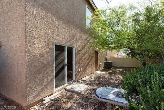 5163 Tunnel Falls Drive, Las Vegas, NV 89141