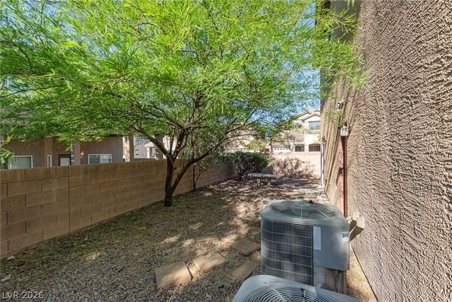 5163 Tunnel Falls Drive, Las Vegas, NV 89141
