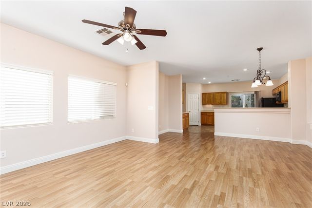 5163 Tunnel Falls Drive, Las Vegas, NV 89141